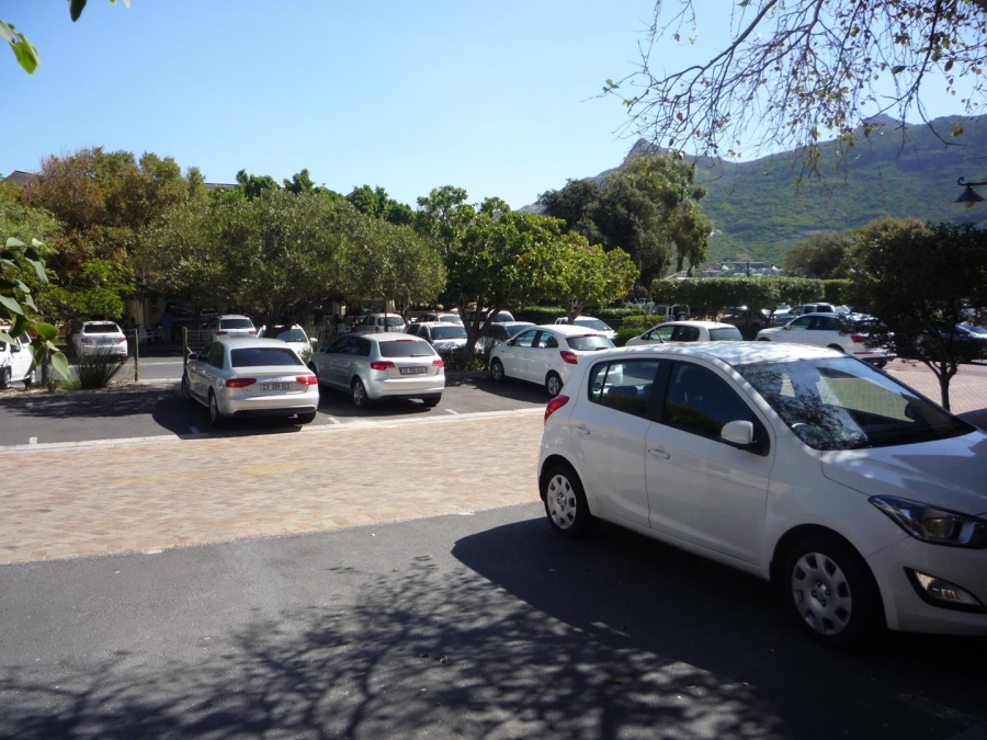 To Let commercial Property for Rent in Hout Bay Western Cape